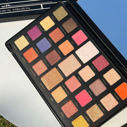 Friends Flawless Limitless Shadow Palette
